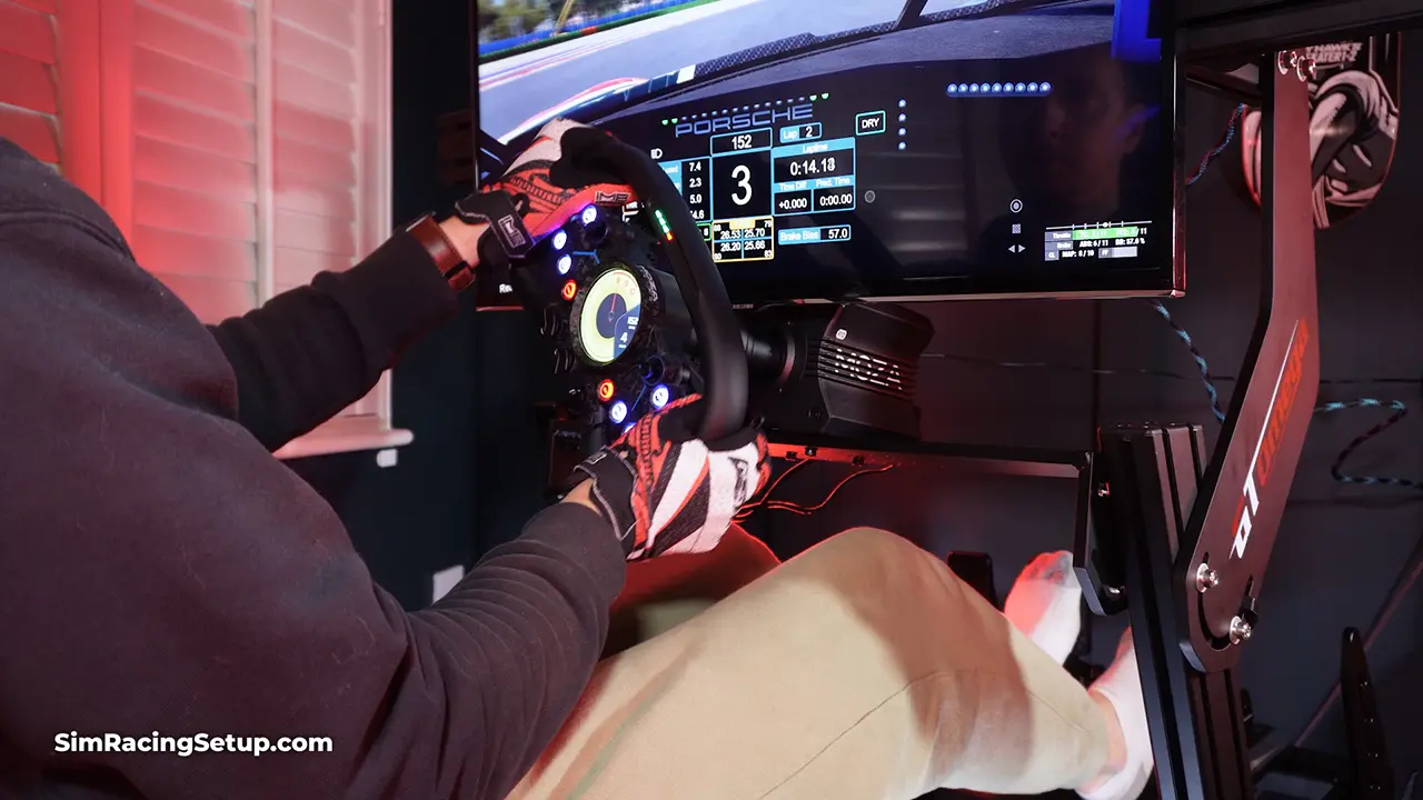 Sim racing gameplay MOZA Vision GT GT Omega