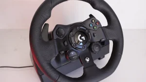 Logitech G923 racing wheel design