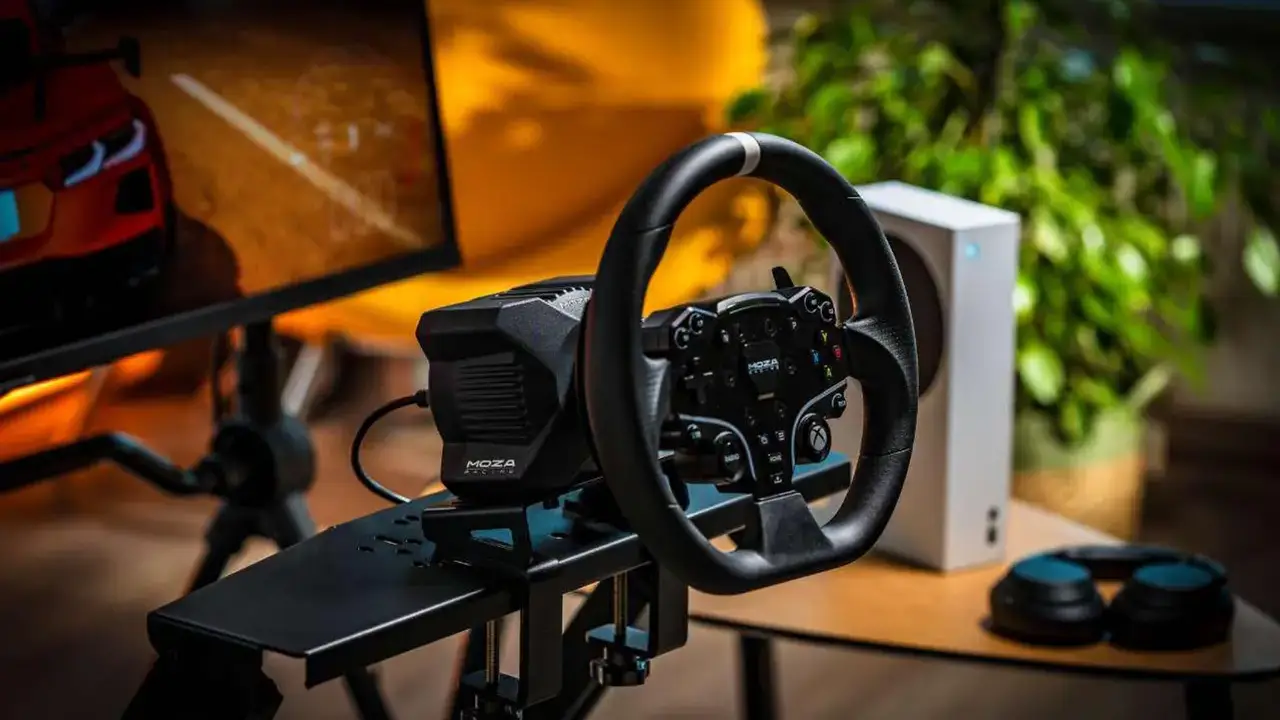 MOZA R3 Xbox racing wheel bundle