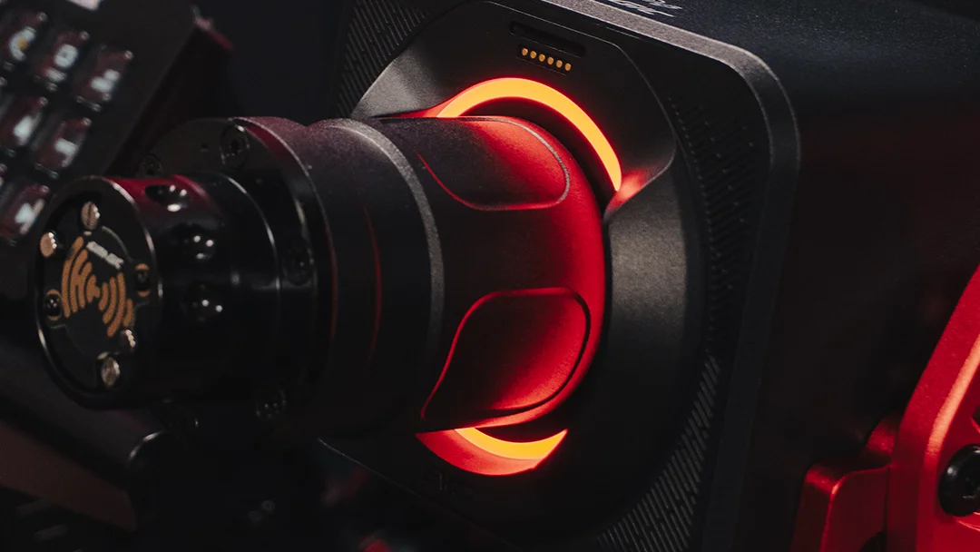 SIMAGIC Alpha Evo Wheel Mounted to wheel base